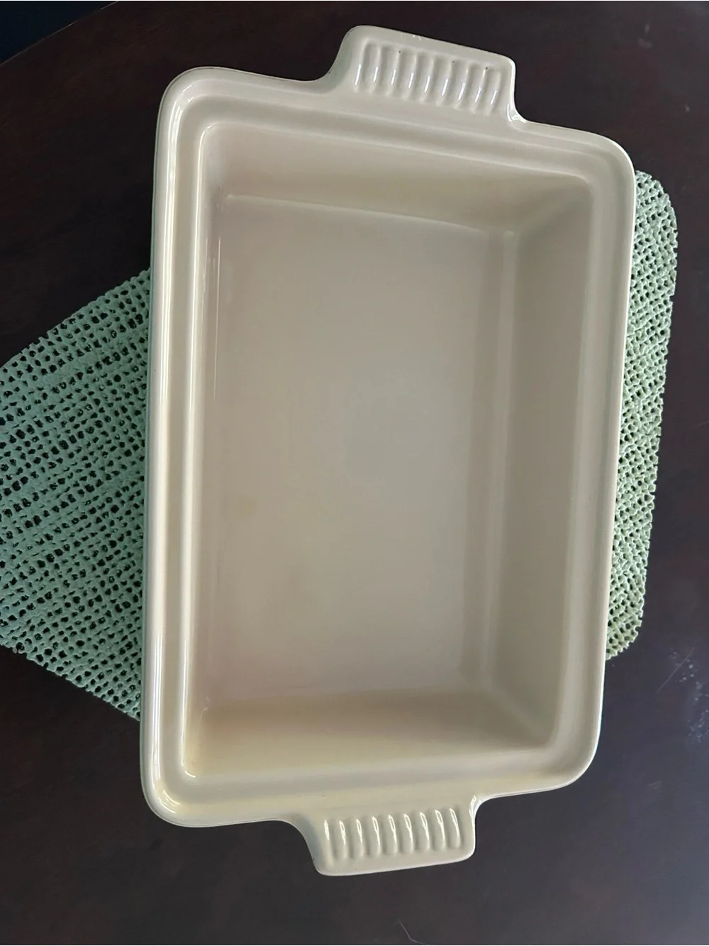 Le Creuset Vibrant Yellow Covered Rectangular Casserole Baker Stoneware 4 Qt